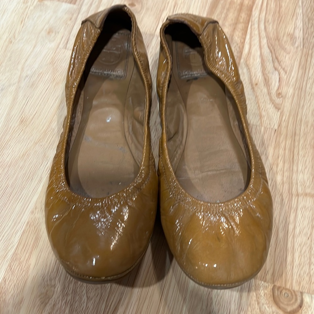 Tory Burch flats